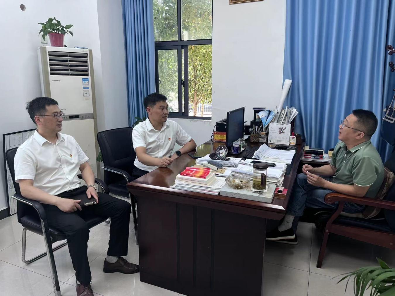 人才為本，安居為先